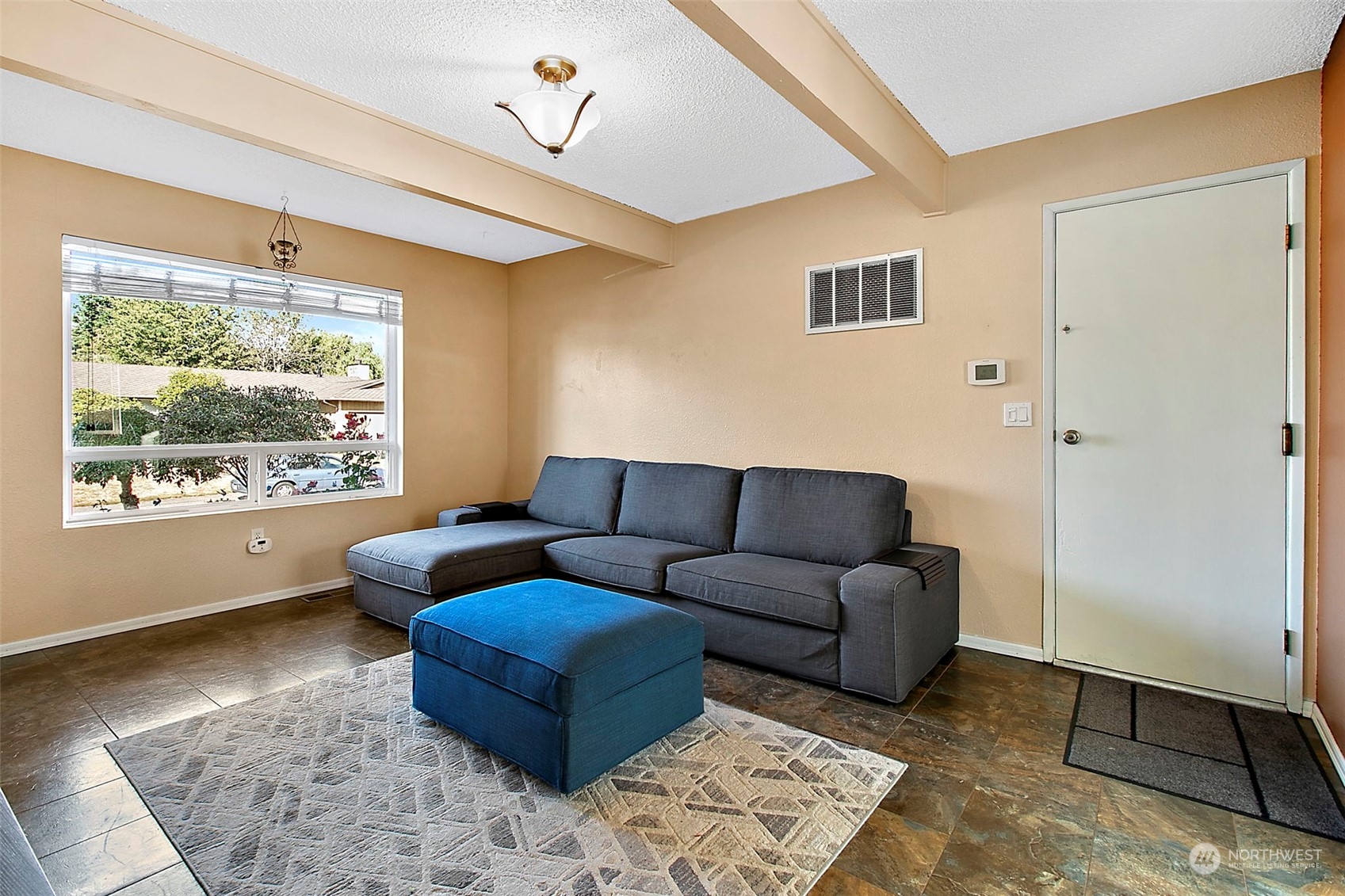 17016 159th Place Southeast Renton, WA 98058 - Photo 16 of 40 Gallery Image 16