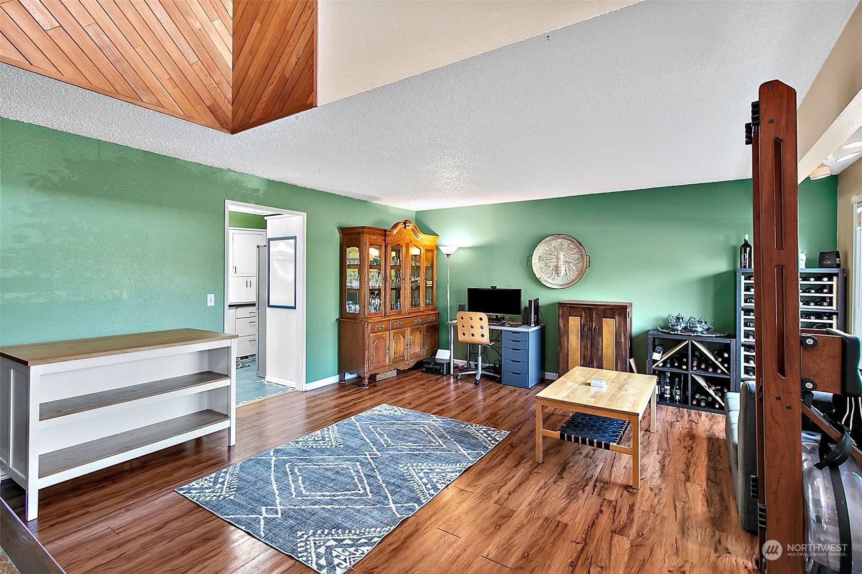 17016 159th Place Southeast Renton, WA 98058 - Photo 3 of 40 Gallery Image 3