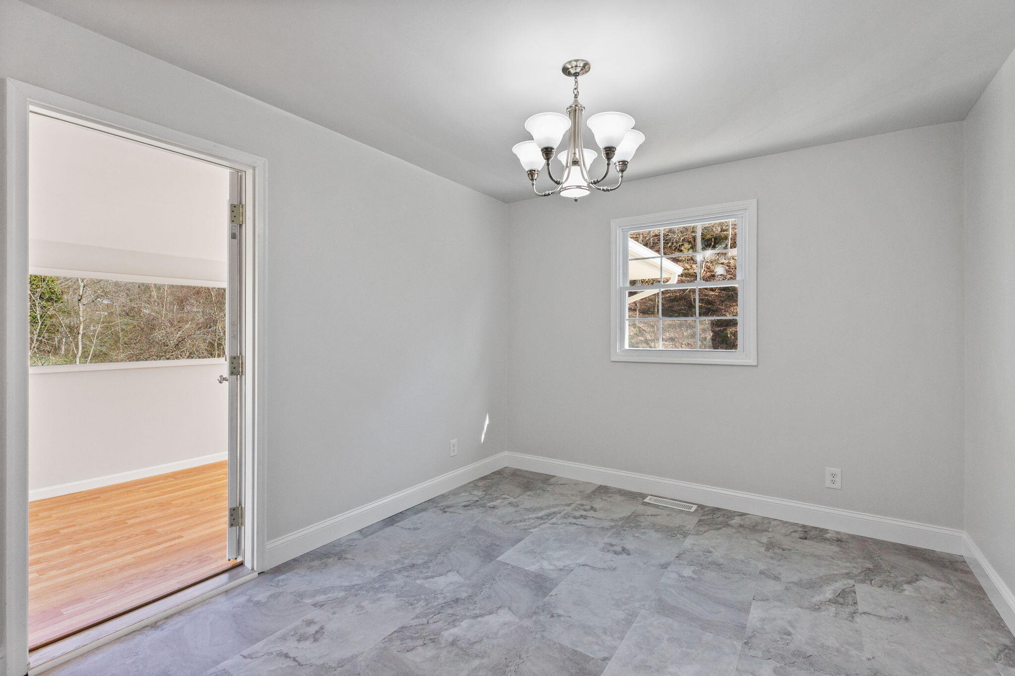 813 Church Road Fall Branch, TN 37656 - Photo 16 of 39 11-web-or-mls-217A8457
