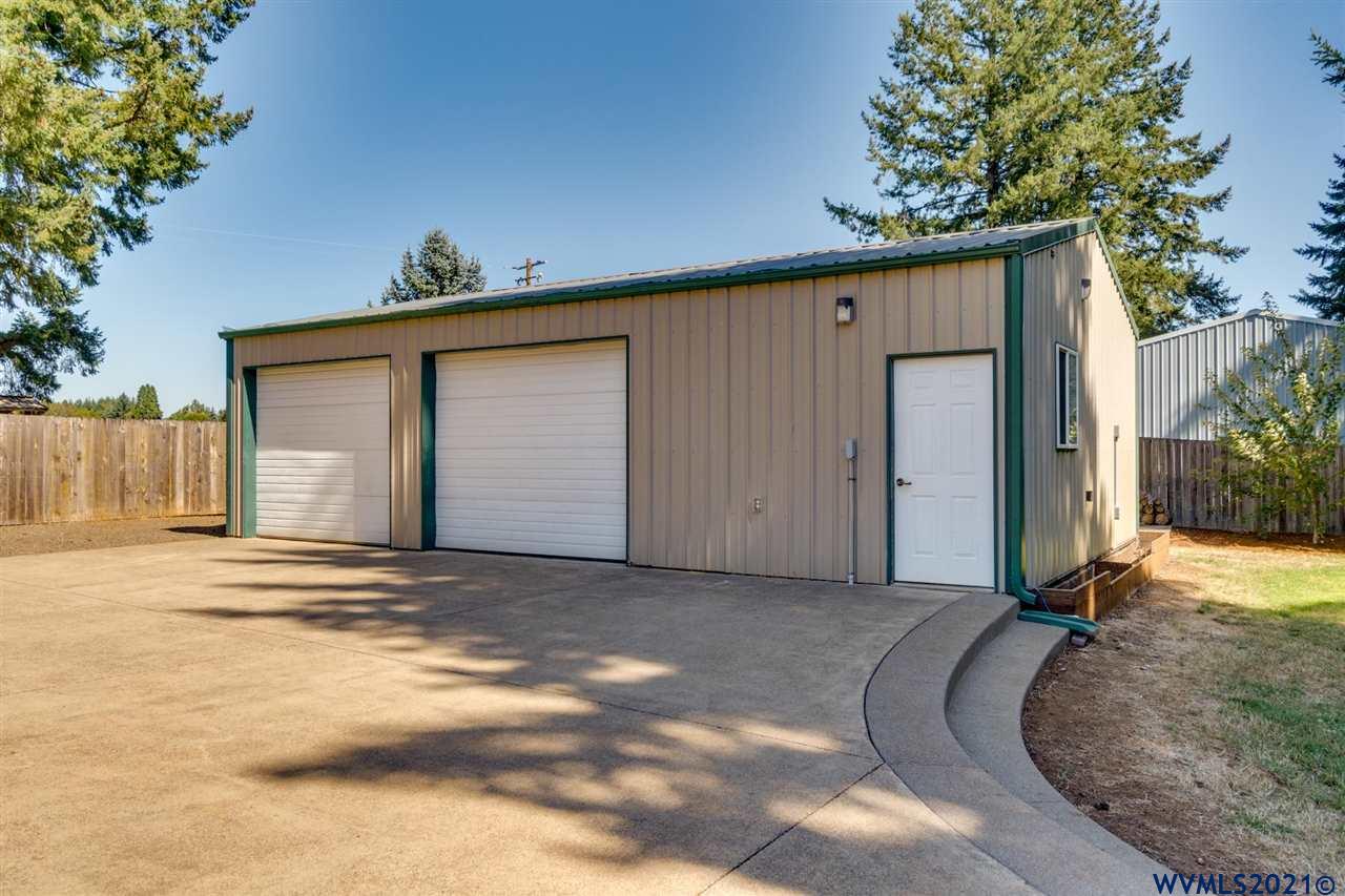 34693 Meridian Road Lebanon, OR 97355 - Photo 27 of 36