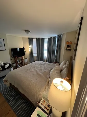 $4,300 | 554 East Broadway, Unit 1, Boston, MA 02127