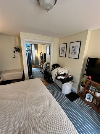 $4,300 | 554 East Broadway, Unit 1, Boston, MA 02127