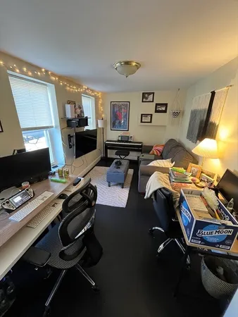 $4,300 | 554 East Broadway, Unit 1, Boston, MA 02127