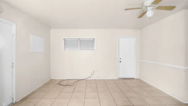 $1,100 | 5958 Skylane Drive, Montgomery, TX 77316