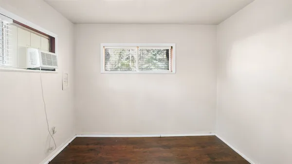 $1,100 | 5958 Skylane Drive, Montgomery, TX 77316