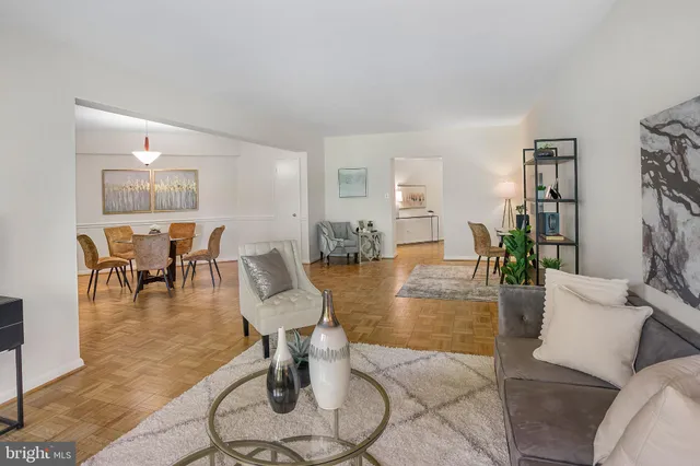 $405,000 | 2500 Q Street Northwest, Unit 411, Washington, DC 20007