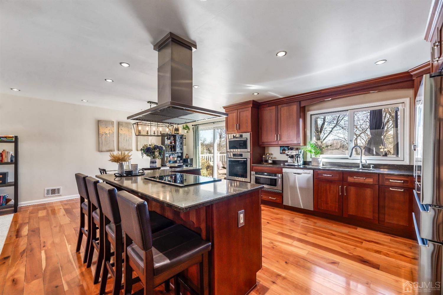 14 Albemarle Road East Brunswick, NJ 08816 - Photo 7 of 34 Gallery Image 7