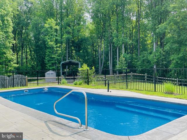 9339 Indiantown Road King George, VA 22485 - Photo 13 of 64 Saltwater Pool