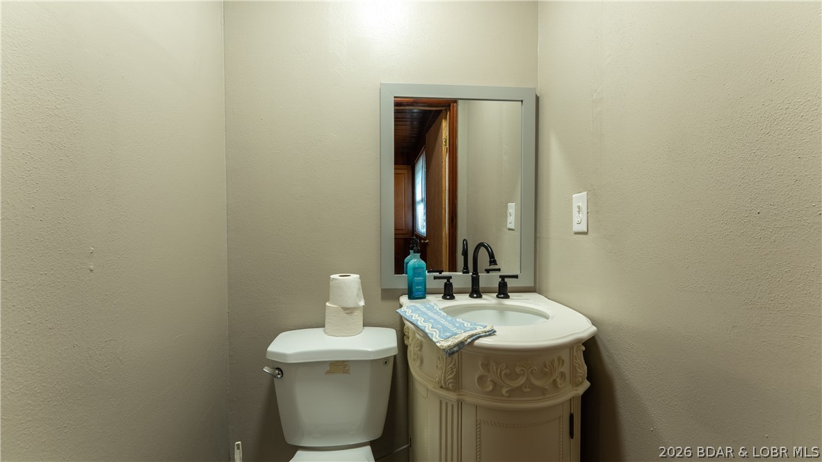 339 Antique Road Camdenton, MO 65020 - Photo 17 of 26