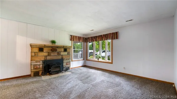 $229,900 | 339 Antique Road, Camdenton, MO 65020