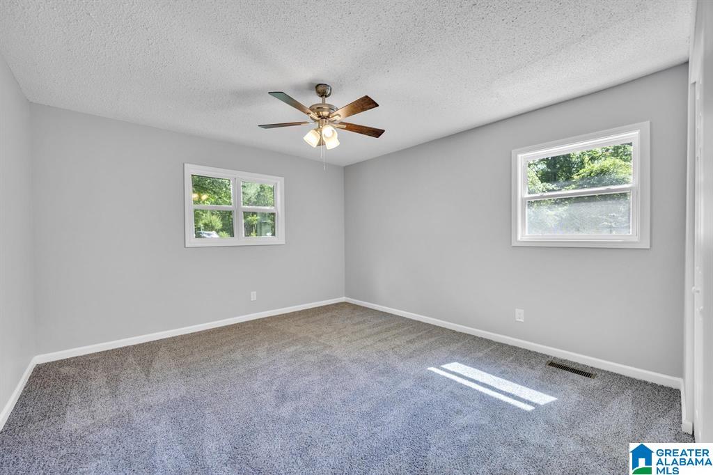 260 Sun Valley Circle Sterrett, AL 35147 - Photo 10 of 15