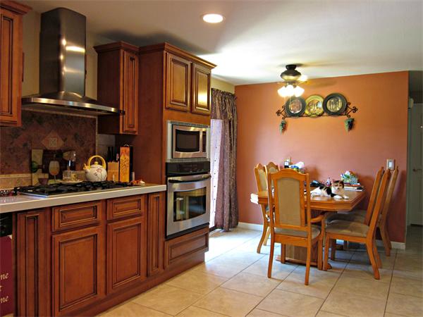 179 Patton Road Woonsocket, RI 02895 - Photo 3 of 10