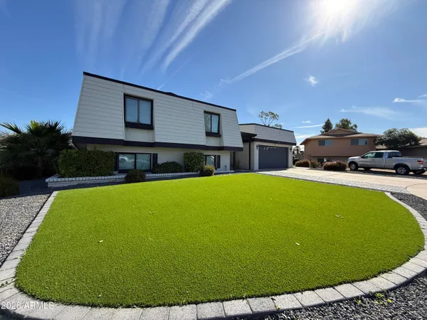 $3,845 | 429 East Greenway Drive, Tempe, AZ 85282