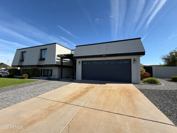 $3,845 | 429 East Greenway Drive, Tempe, AZ 85282