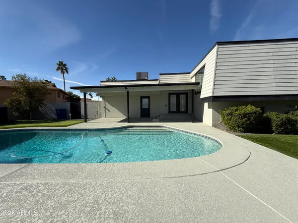 $3,845 | 429 East Greenway Drive, Tempe, AZ 85282