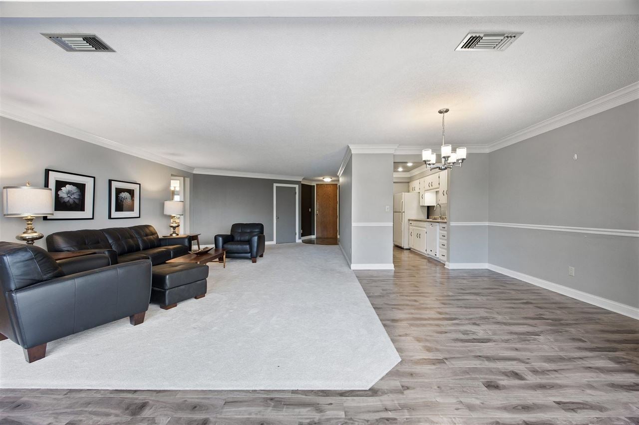 820 Club House Road, Unit 4E North Liberty, IA 52317 - Photo 5 of 26 Gallery Image 5