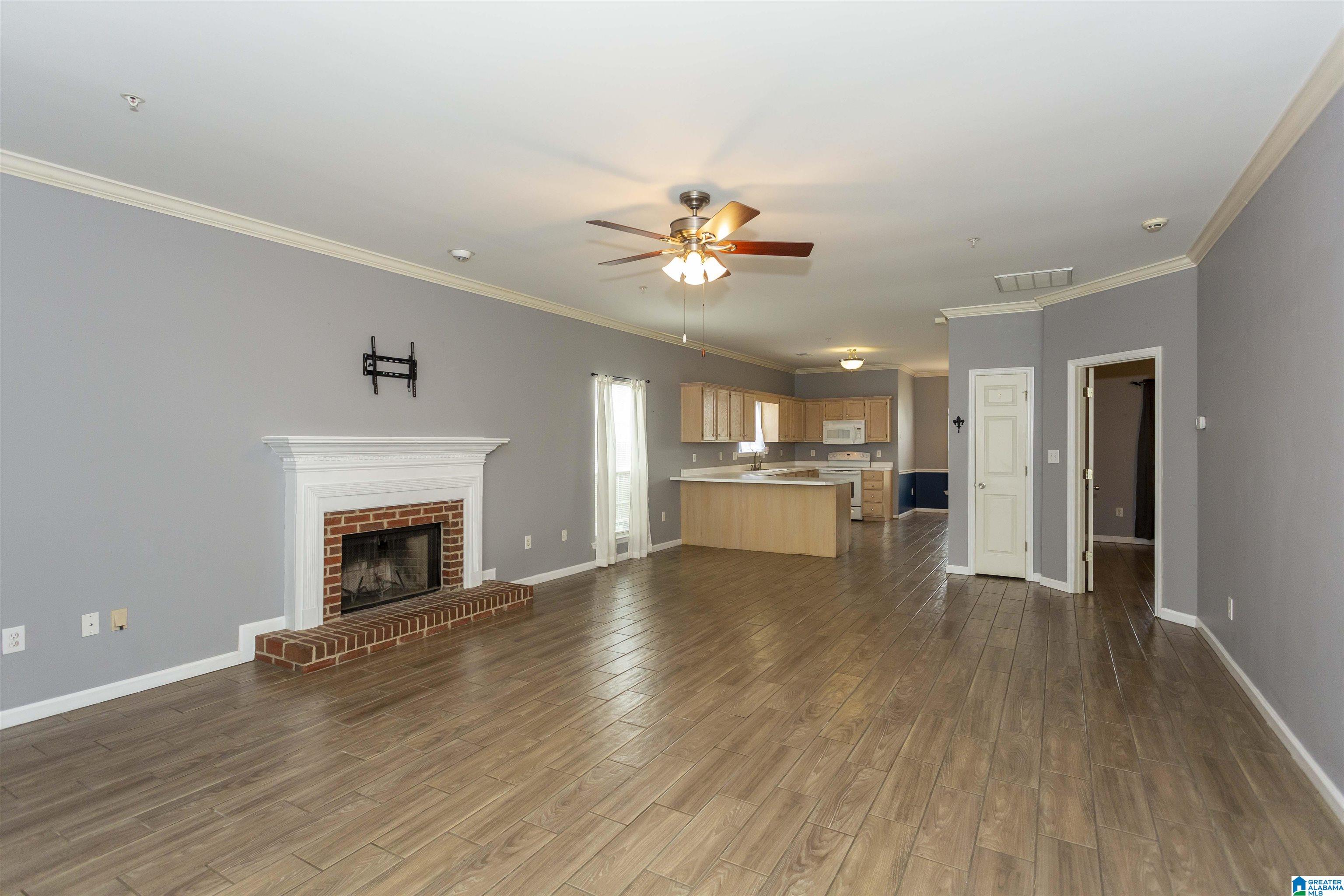 125 Timberleaf Circle Alabaster, AL 35007 - Photo 9 of 26