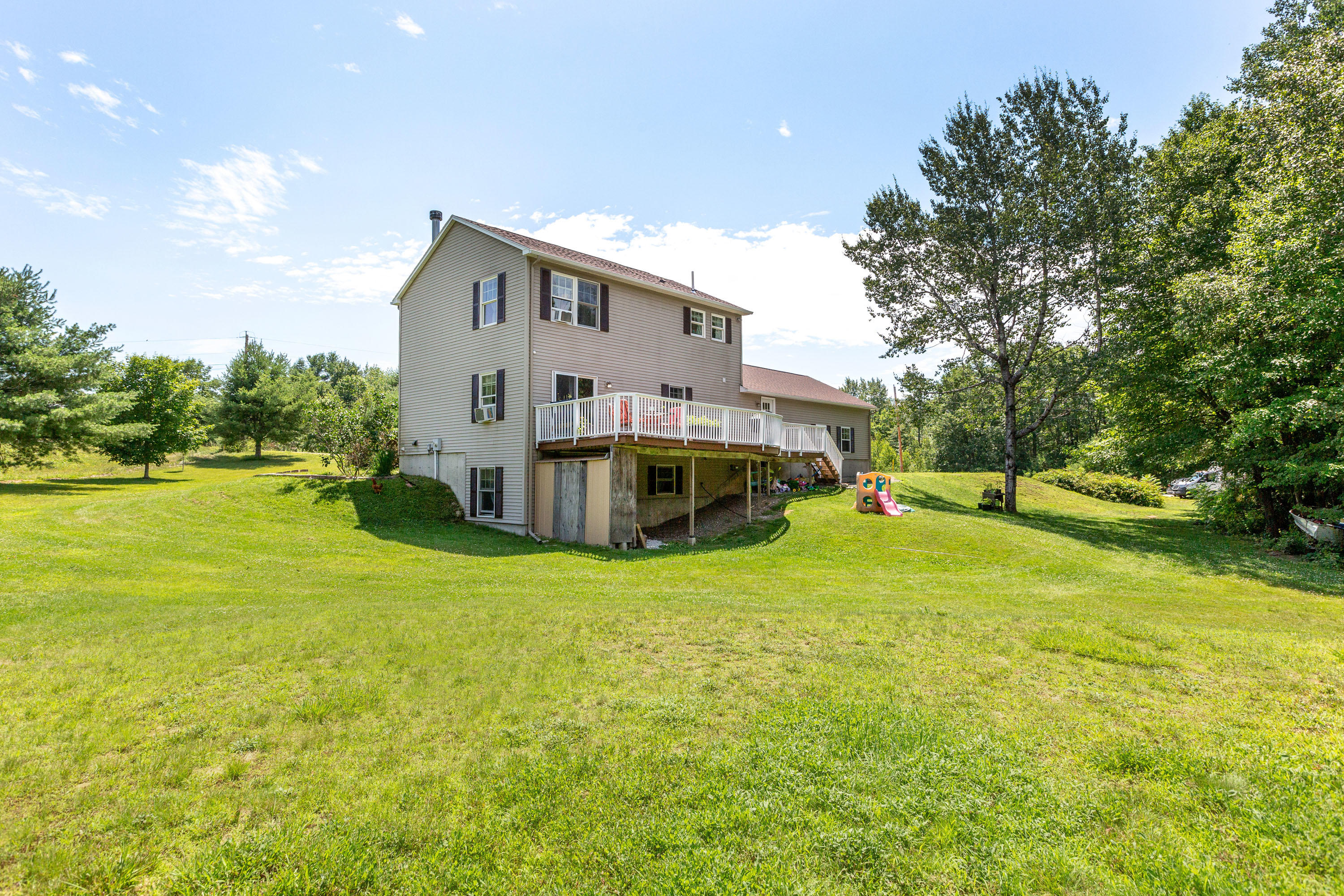 525 Foster Road Auburn, ME 04210 - Photo 4 of 33 Foster_McKay_07