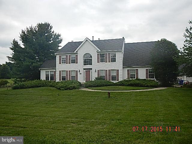 9636 Huntmaster Road Gaithersburg, MD 20882 - Photo 1 of 17 Exterior (Front)