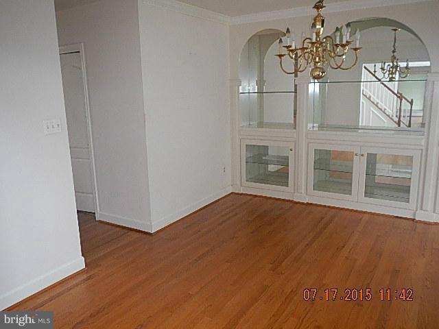 9636 Huntmaster Road Gaithersburg, MD 20882 - Photo 8 of 17 Dining Room