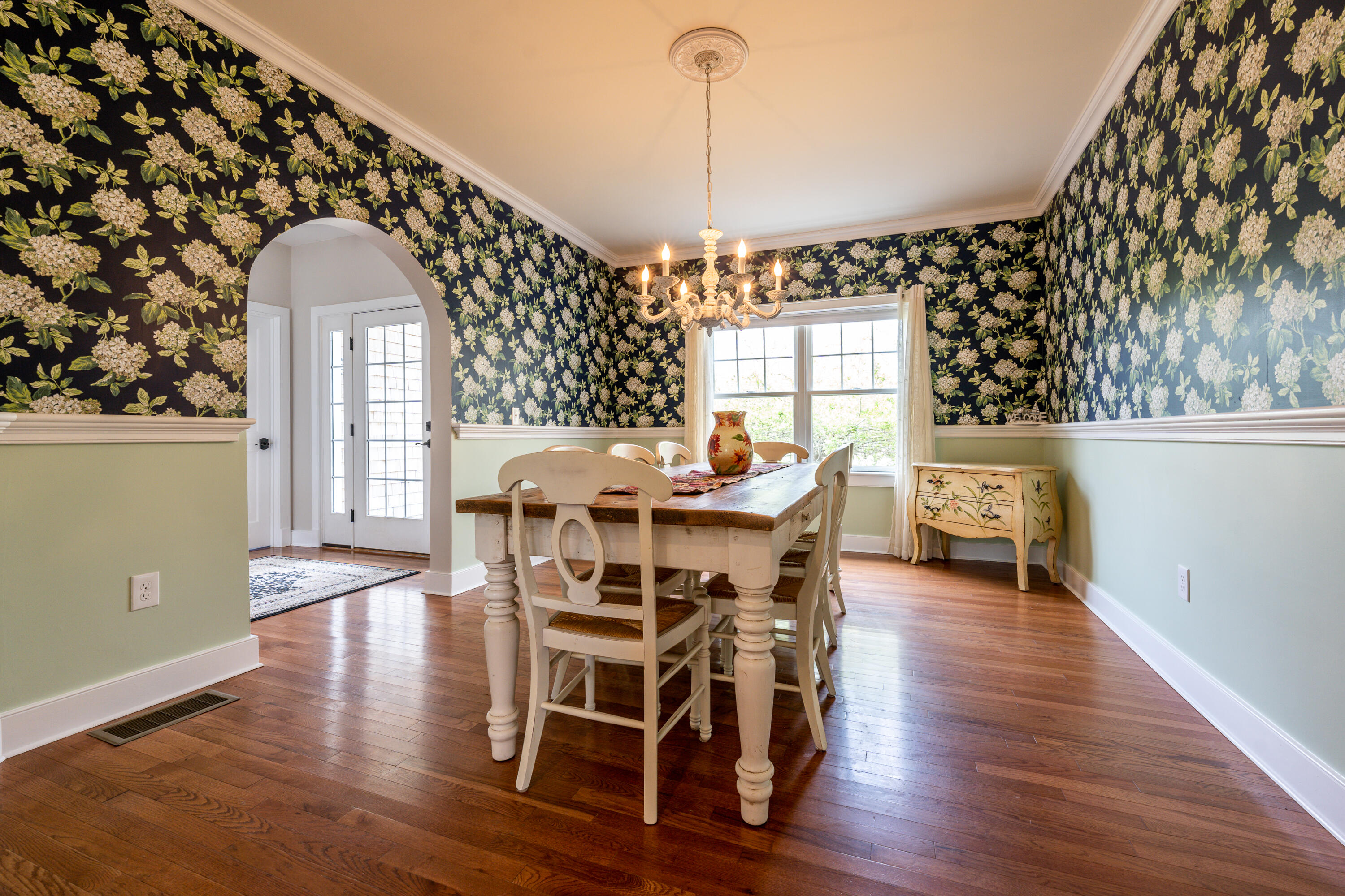 21 Jillian Drive Bourne, MA 02532 - Photo 17 of 46 a view of a dining room with furniture and window