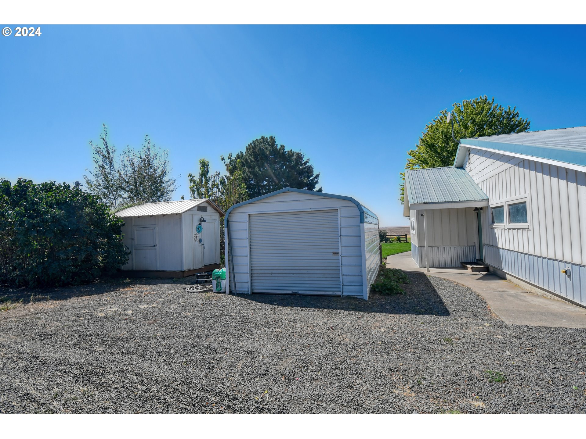 48612 Duff Road Pendleton, OR 97801 - Photo 41 of 46