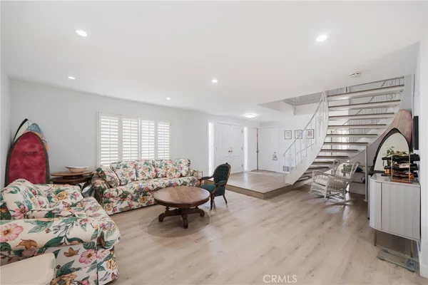 $1,949,000 | 9512 Hightide Drive, Huntington Beach, CA 92646