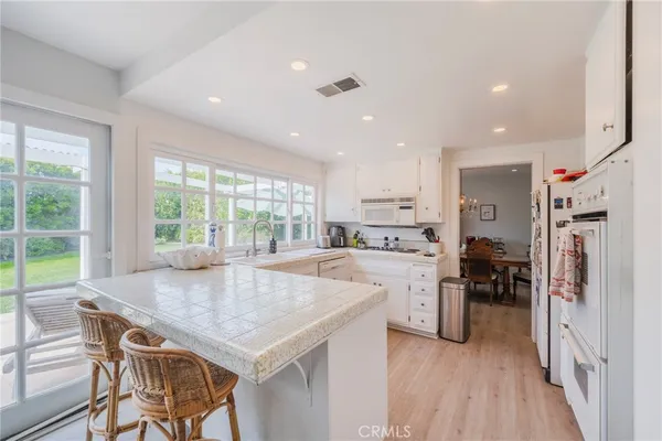 $1,949,000 | 9512 Hightide Drive, Huntington Beach, CA 92646