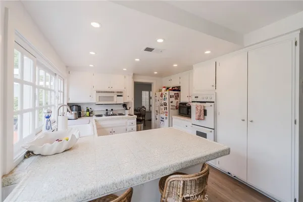 $1,949,000 | 9512 Hightide Drive, Huntington Beach, CA 92646