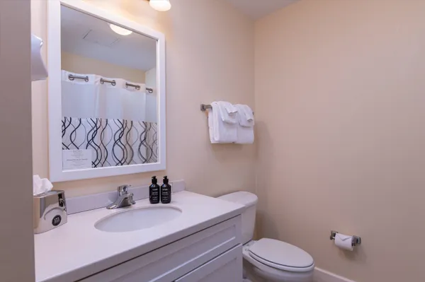 $79,000 | 211-213 Qtr I Jackson Gore Inn, Ludlow, VT 05149