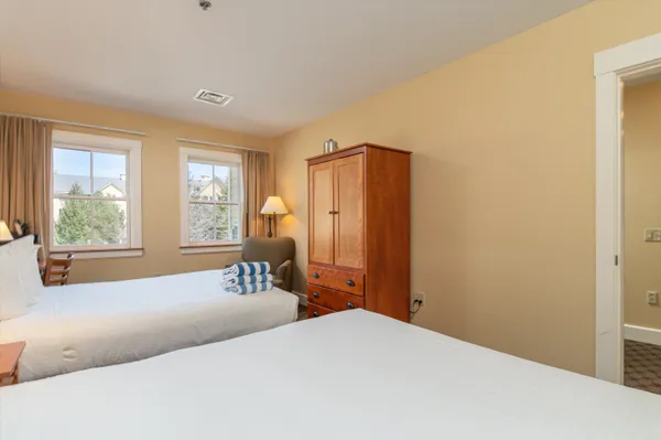 $79,000 | 211-213 Qtr I Jackson Gore Inn, Ludlow, VT 05149