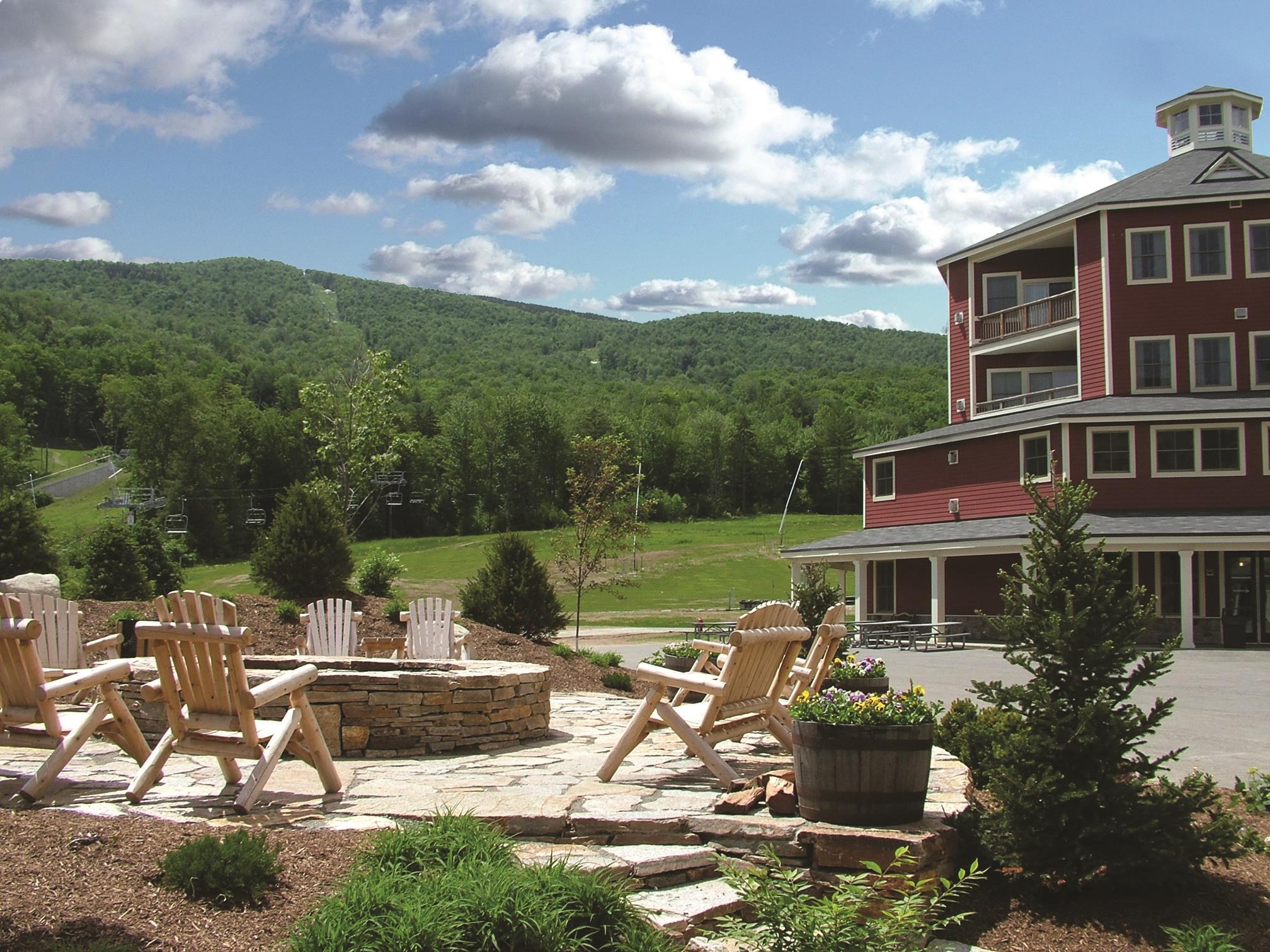 211-213 Qtr I Jackson Gore Inn Ludlow, VT 05149 - Photo 30 of 43