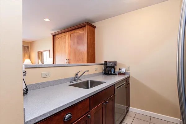 $79,000 | 211-213 Qtr I Jackson Gore Inn, Ludlow, VT 05149