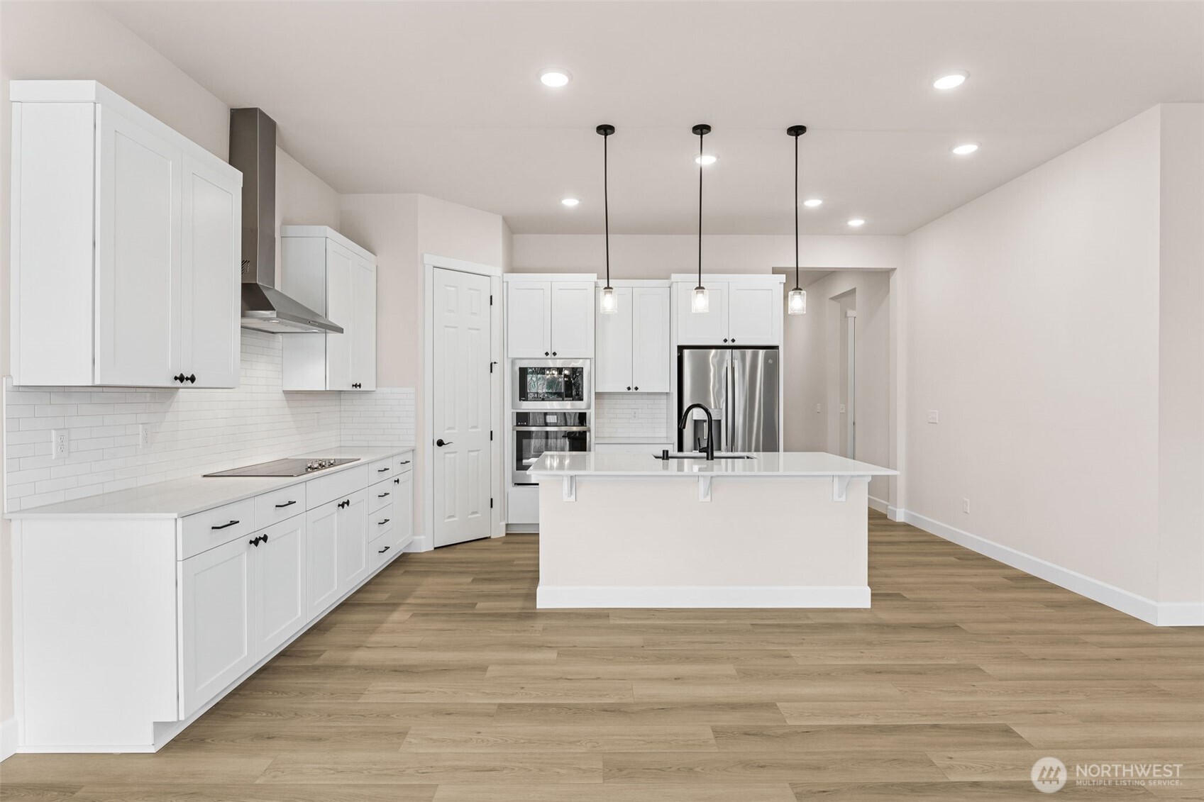 710 South Davis Street, Unit 106 Buckley, WA 98321 - Photo 13 of 33