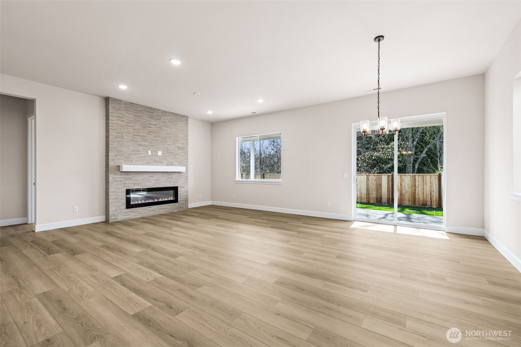 710 South Davis Street, Unit 106 Buckley, WA 98321 - Photo 21 of 33