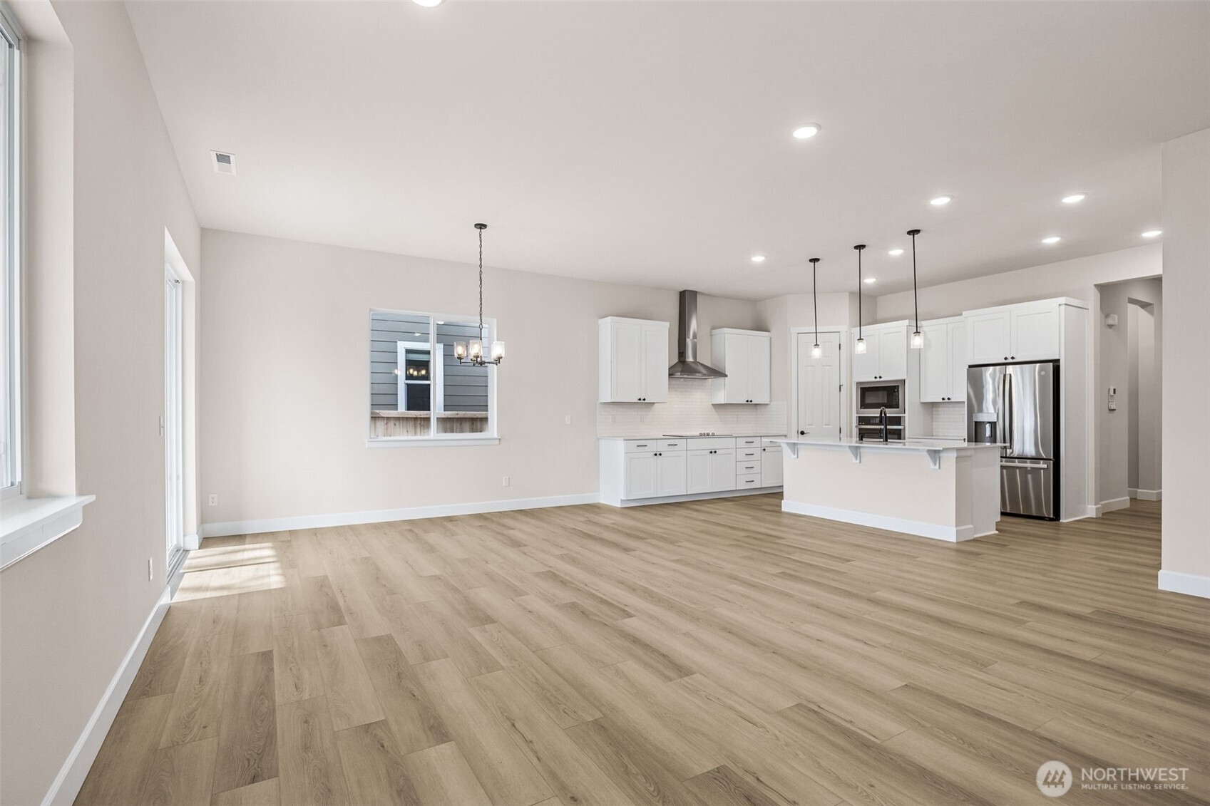 710 South Davis Street, Unit 106 Buckley, WA 98321 - Photo 26 of 33