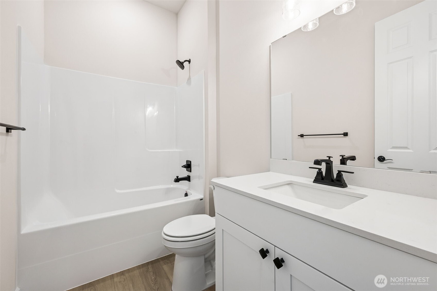 710 South Davis Street, Unit 106 Buckley, WA 98321 - Photo 6 of 33