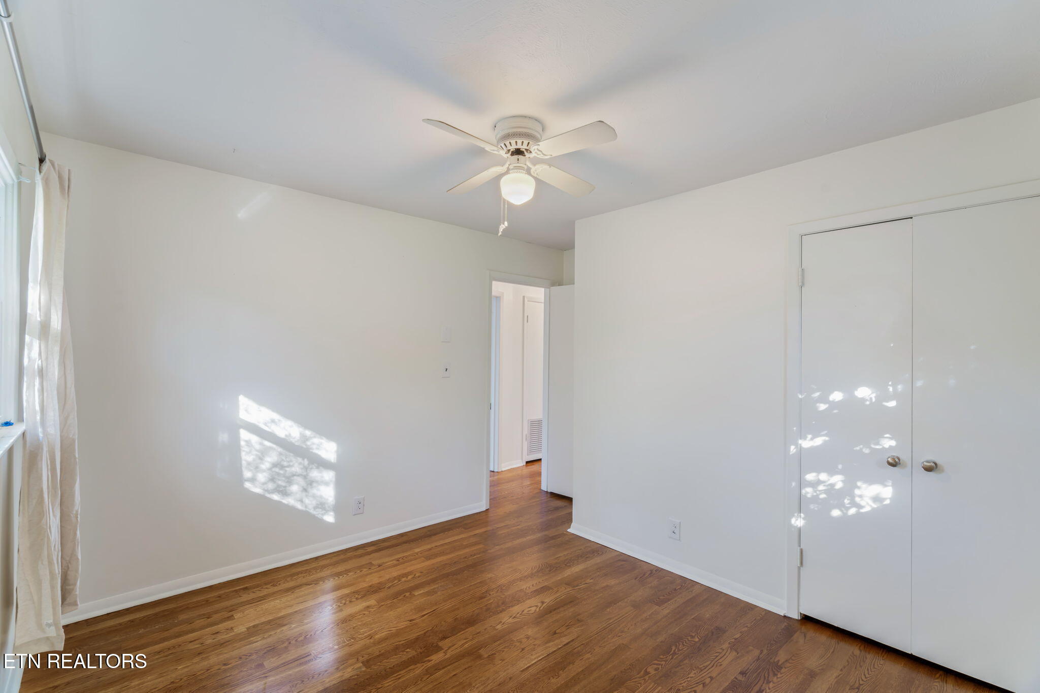 6624 Candy Lane Knoxville, TN 37920 - Photo 27 of 48 28-web-or-mls-6624 Candy Lane-29