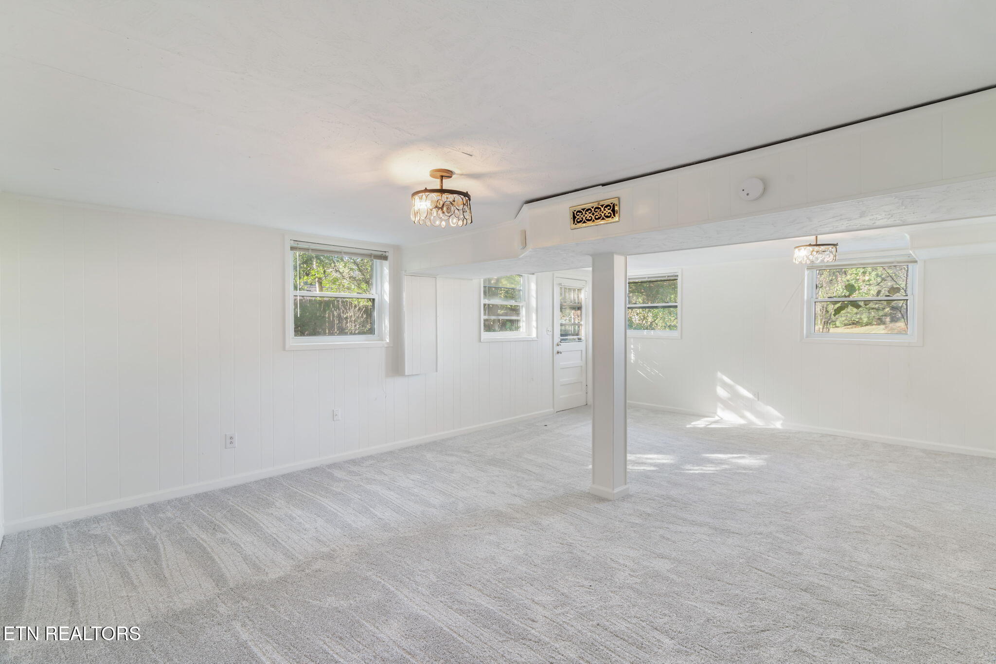 6624 Candy Lane Knoxville, TN 37920 - Photo 36 of 48 38-web-or-mls-6624 Candy Lane-39