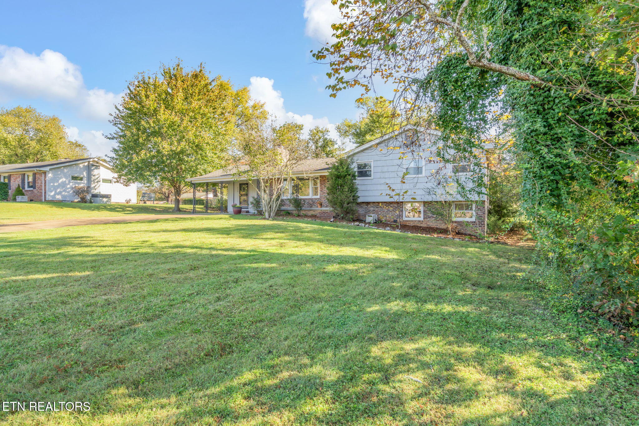 6624 Candy Lane Knoxville, TN 37920 - Photo 5 of 48 5-web-or-mls-6624 Candy Lane-6