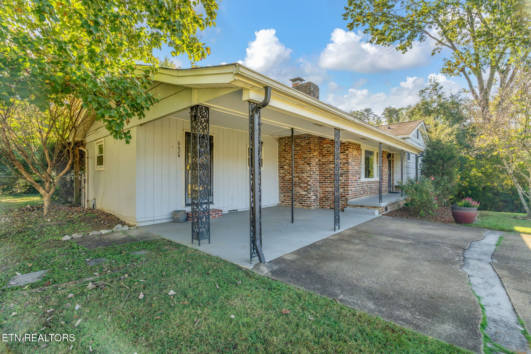 6624 Candy Lane Knoxville, TN 37920 - Photo 6 of 48 7-web-or-mls-6624 Candy Lane-8