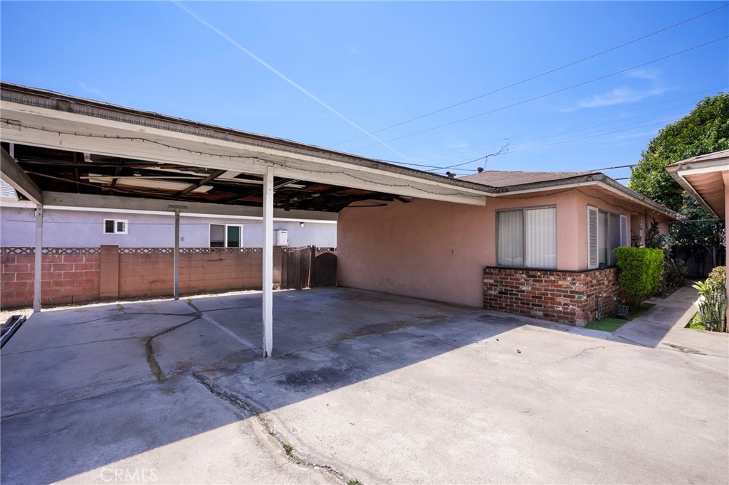 6707 Perry Road Bell Gardens, CA 90201 - Photo 7 of 35