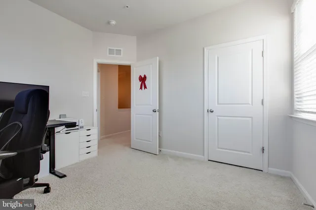 $3,300 | 7928 Patterson Way, Hanover, MD 21076