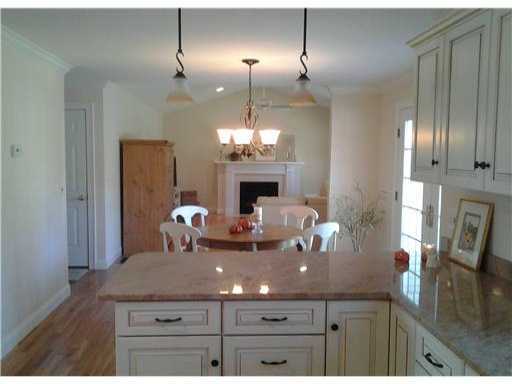 20 Hubbard Street Westerly, RI 02891 - Photo 3 of 20 Kitchen.