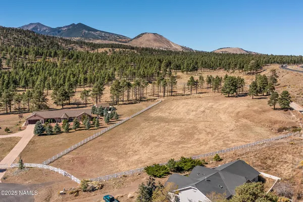 $400,000 | 14380 Ventoso Court, Flagstaff, AZ 86004