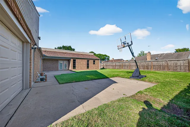 $330,000 | 4006 Dover Street, Deer Park, TX 77536
