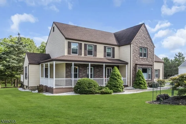 $969,000 | 840 Dow Road, Bridgewater, NJ 08807