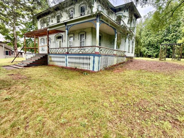 706 Chapman Dam Road Clarendon, PA 16313 - Photo 2 of 26 Gallery Image 2