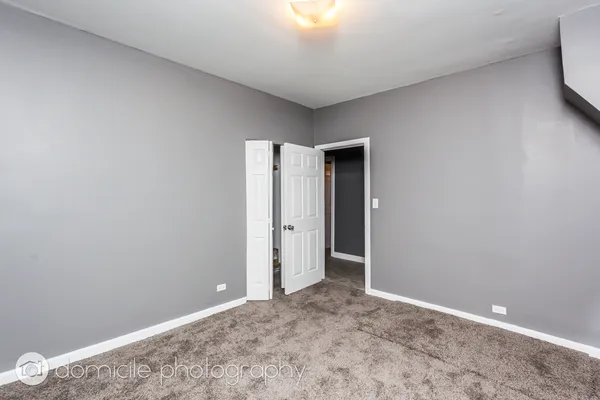 $1,825 | 1022 West Fry Street, Unit 1R, Chicago, IL 60642