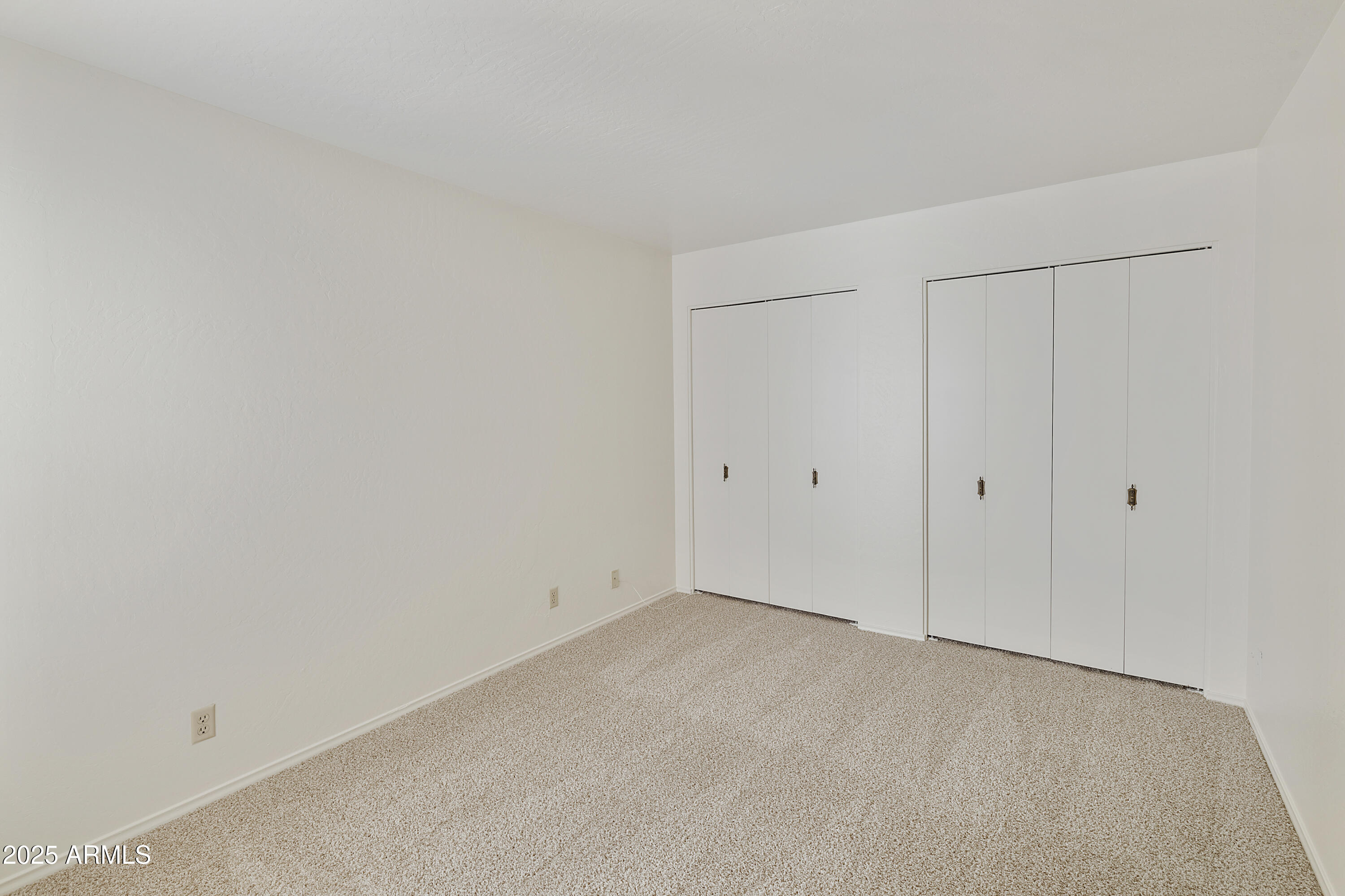 5622 North Palacio Way Phoenix, AZ 85014 - Photo 12 of 26 a view of room